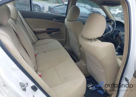 2008 Honda Accord 2.4 Ex z USA, uszkodzony, nr VIN 1HGCP26768A042236